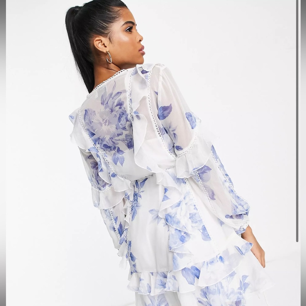 With tag! ASOS DESIGN Ruffle mini dress button front lace detail in floral print